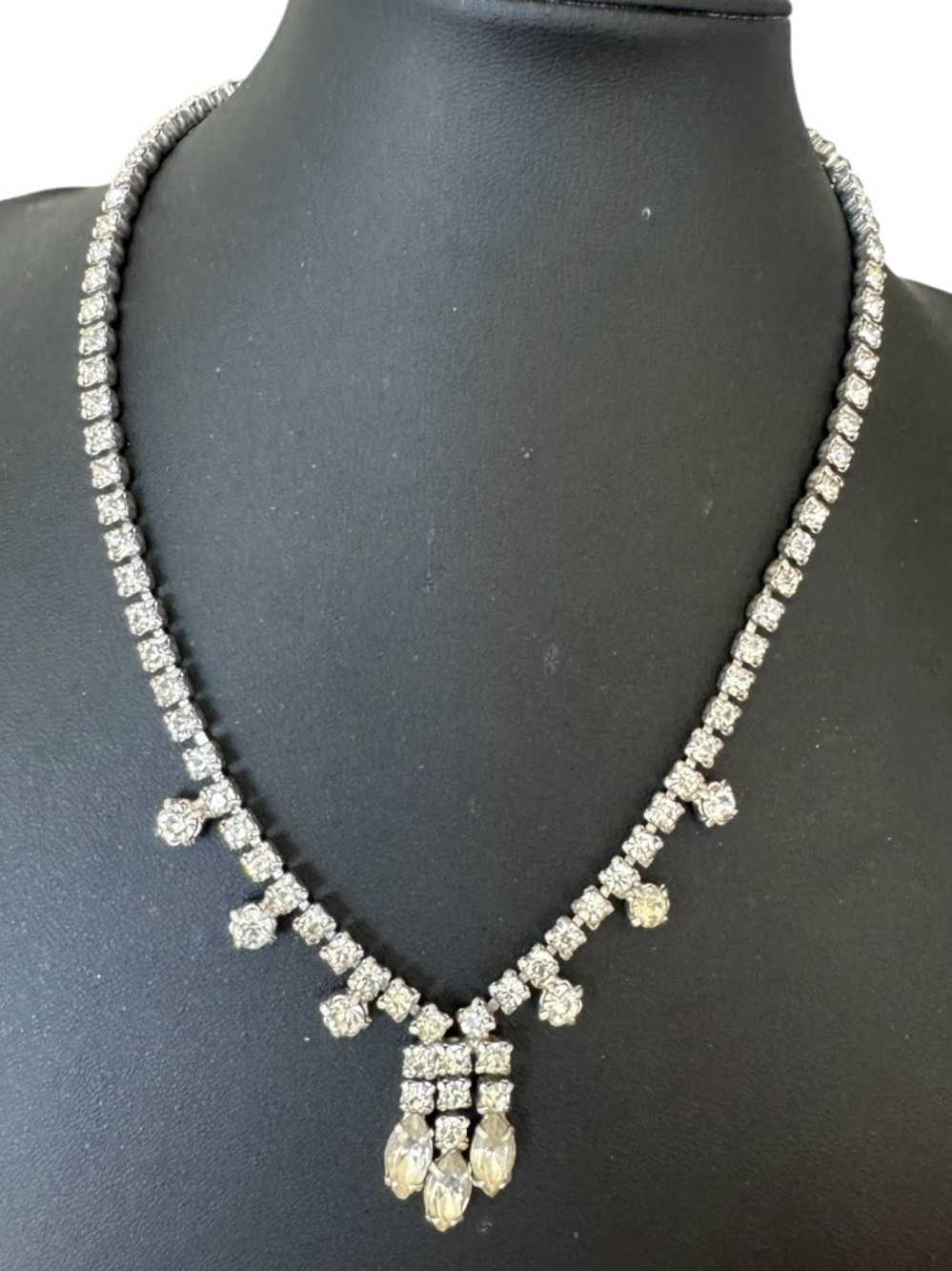Vintage Art Deco Style Clear Rhinestone Cascade Necklace - Silver Tone